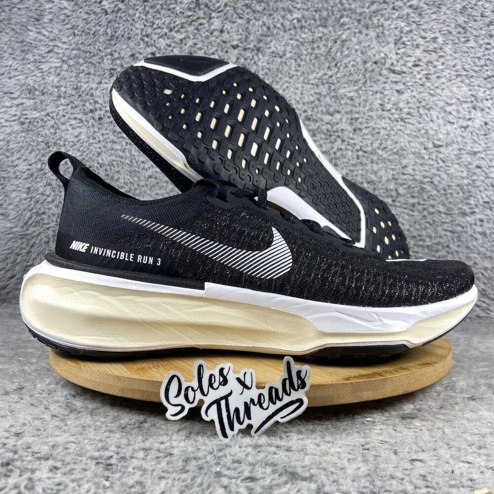 Nike ZoomX Invincible Run 3 Men Size 10.5 Black Coconut White DR2615-001